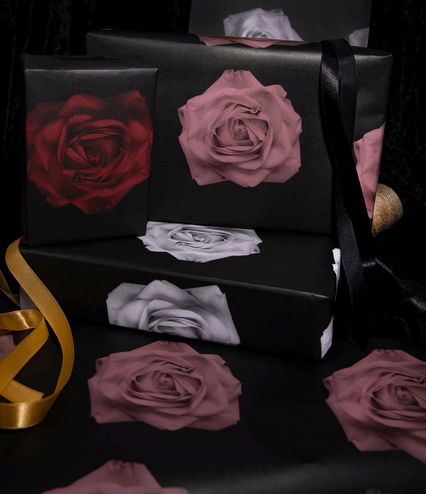 Exquisite Gothic Red Holiday Rose - Wrapping Paper - Set of 3 Sheets